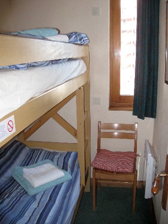 Bunk bedroom